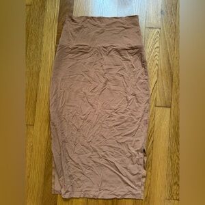 Fitted fighting eel midi skirt